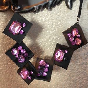 Statement necklace